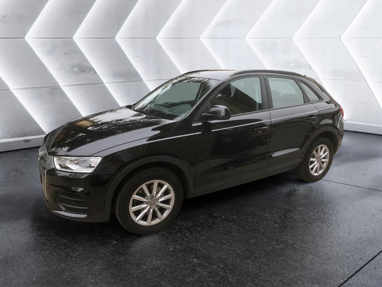 Audi Q3 2.0 TDI 150 CV Business