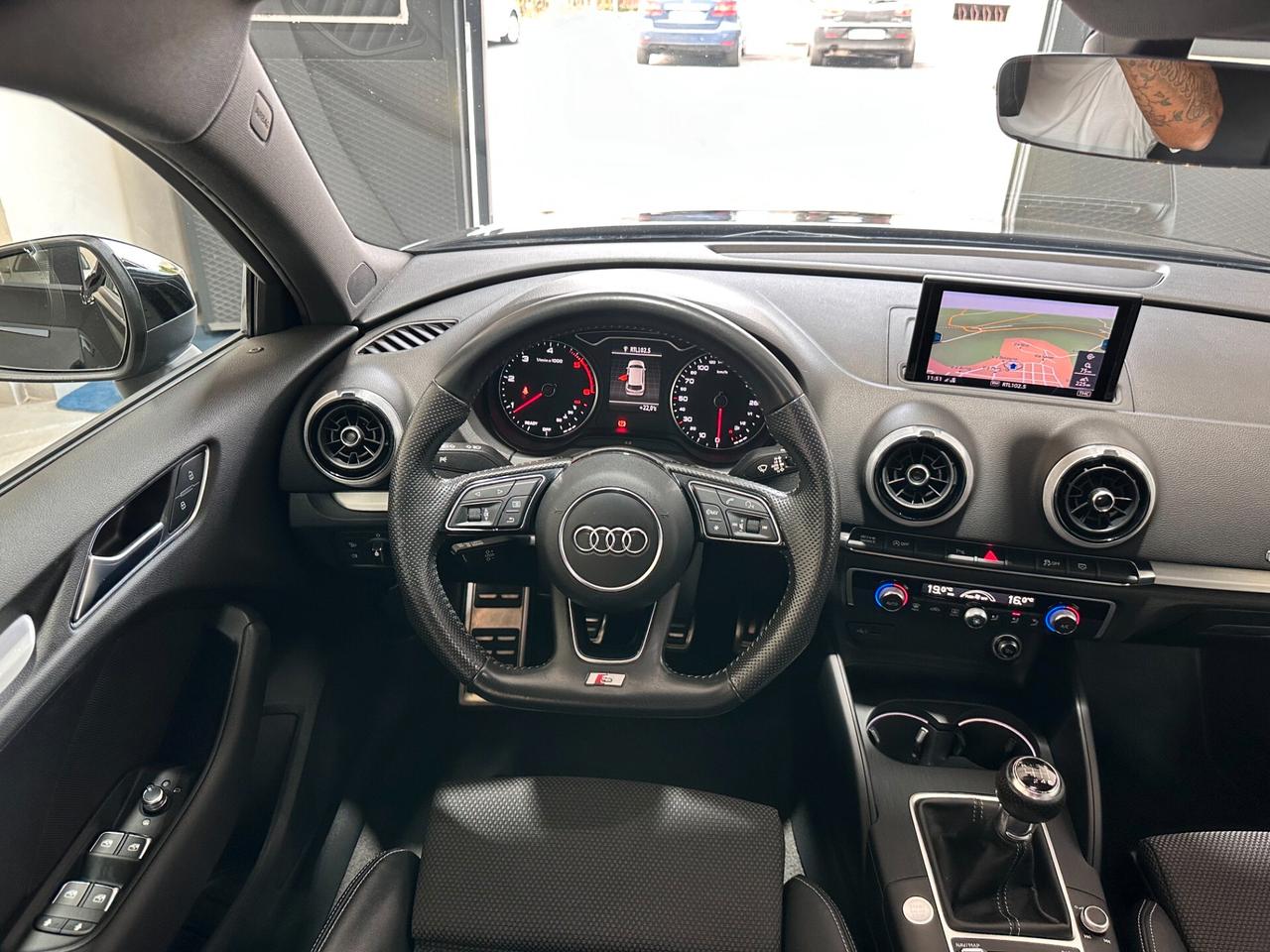 Audi A3 2.0 TDI S LINE - MANUALE - DA VETRINA - FULL