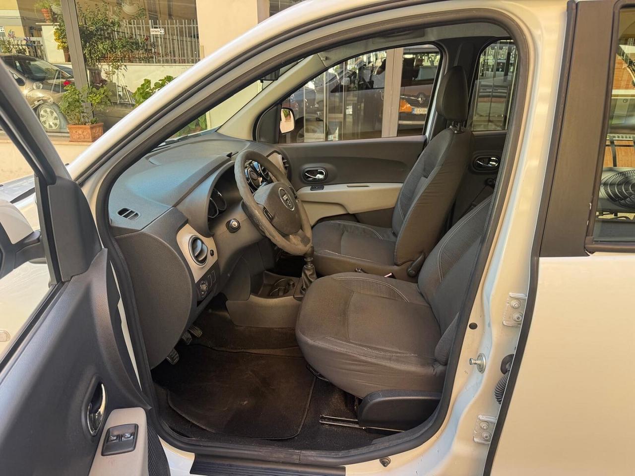 DACIA Lodgy 1.5 dCi 8V 110CV 7 posti Laureate