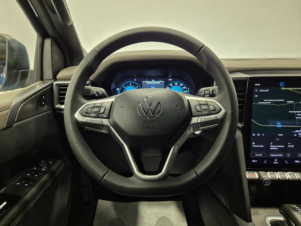 VOLKSWAGEN Amarok 3.0 V6 TDI 241CV 4MOTION aut. Aventura