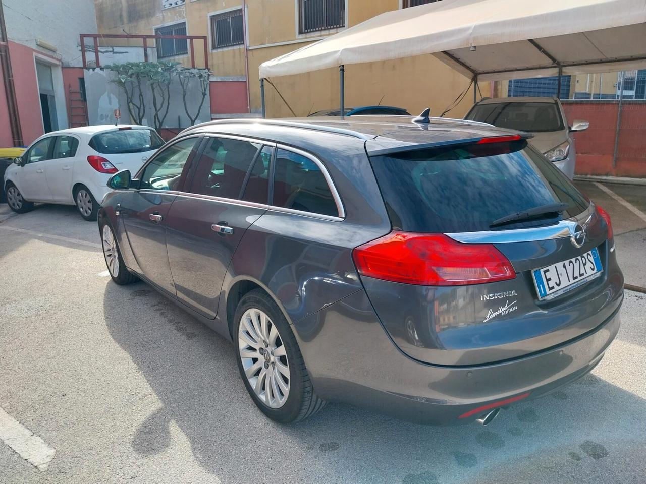 Opel Insignia 2.0 CDTI Sports Tourer Cosmo