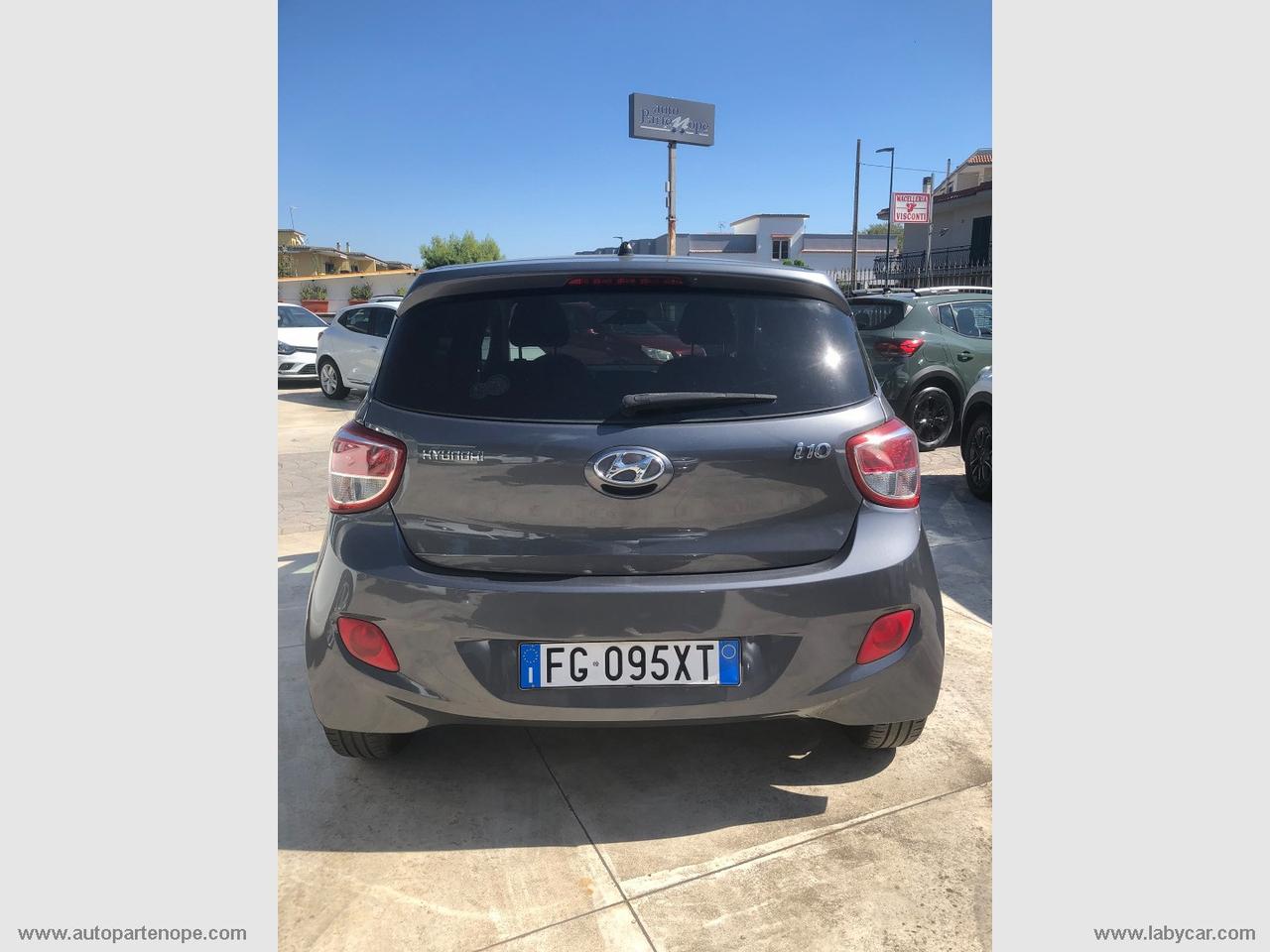 HYUNDAI i10 1.0 MPI Sound Edition