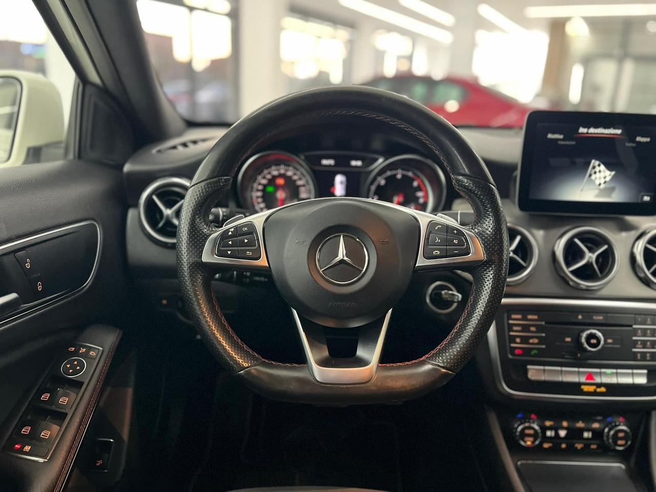 Mercedes-benz GLA 200 d Automatic Premium