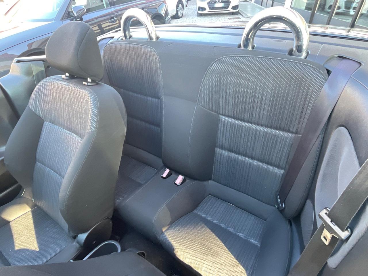 Peugeot 207 1.6 THP 150CV CC Féline