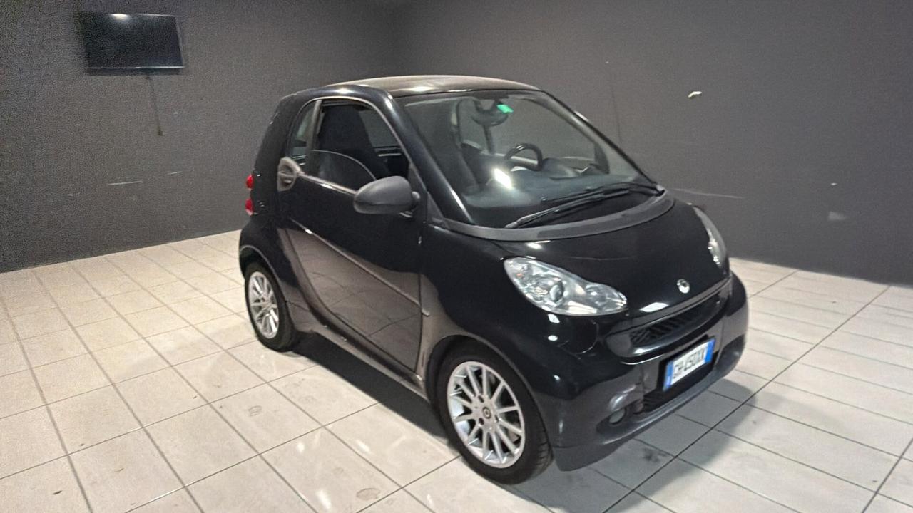 SMART FOR 2 COUPE' DEL 2011 AUTOMATICO