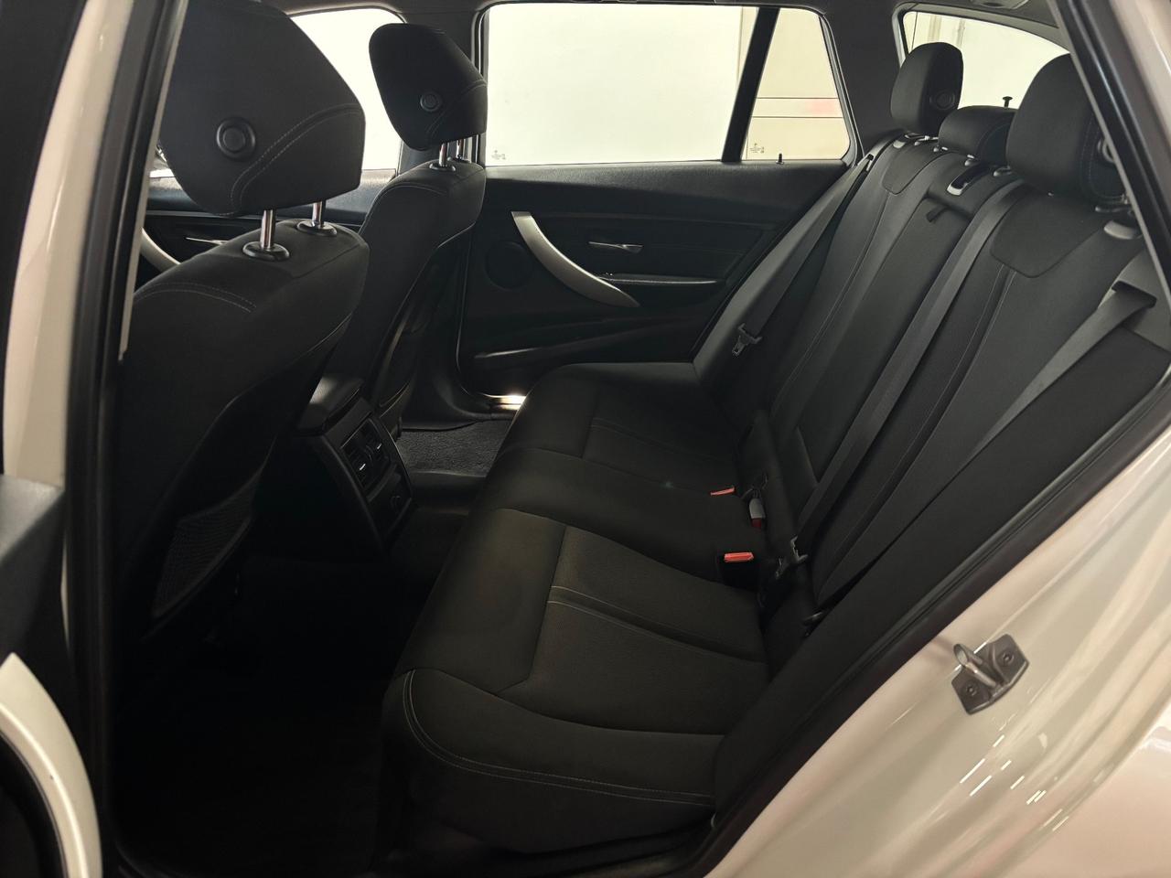 Bmw 320d xDrive Luxury |BIANCO PERLA AUTOMATICA |