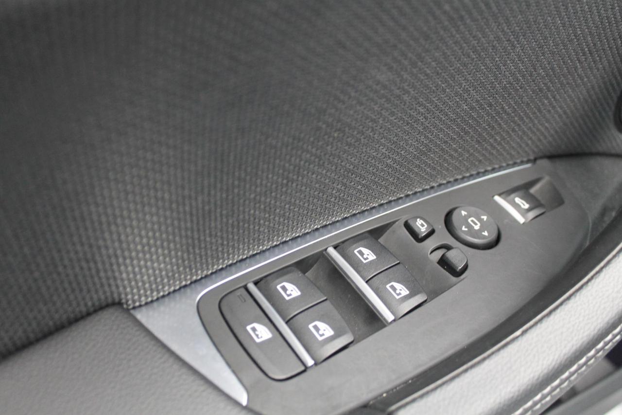 BMW X3 Sdrive 18d X-LINE Auto