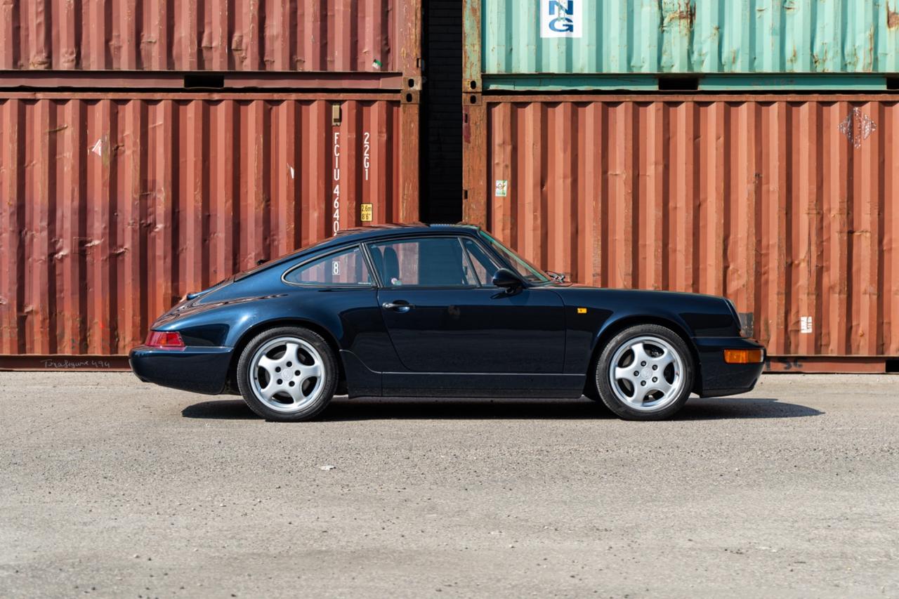 Porsche 911 Carrera 2 - 1991