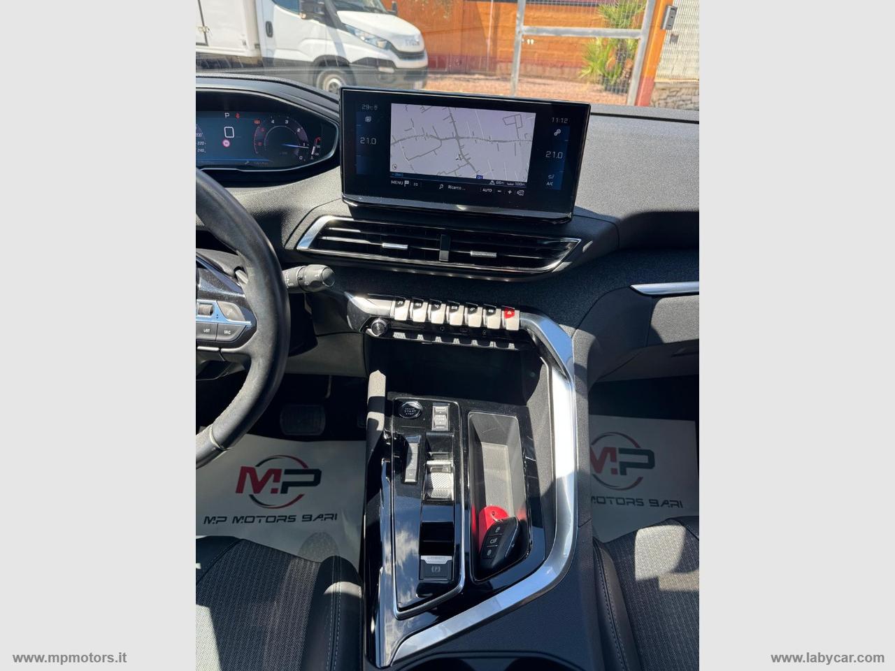 PEUGEOT 3008 ALLURE EAT8 1.5 HDi 130CV AUTOMATICA