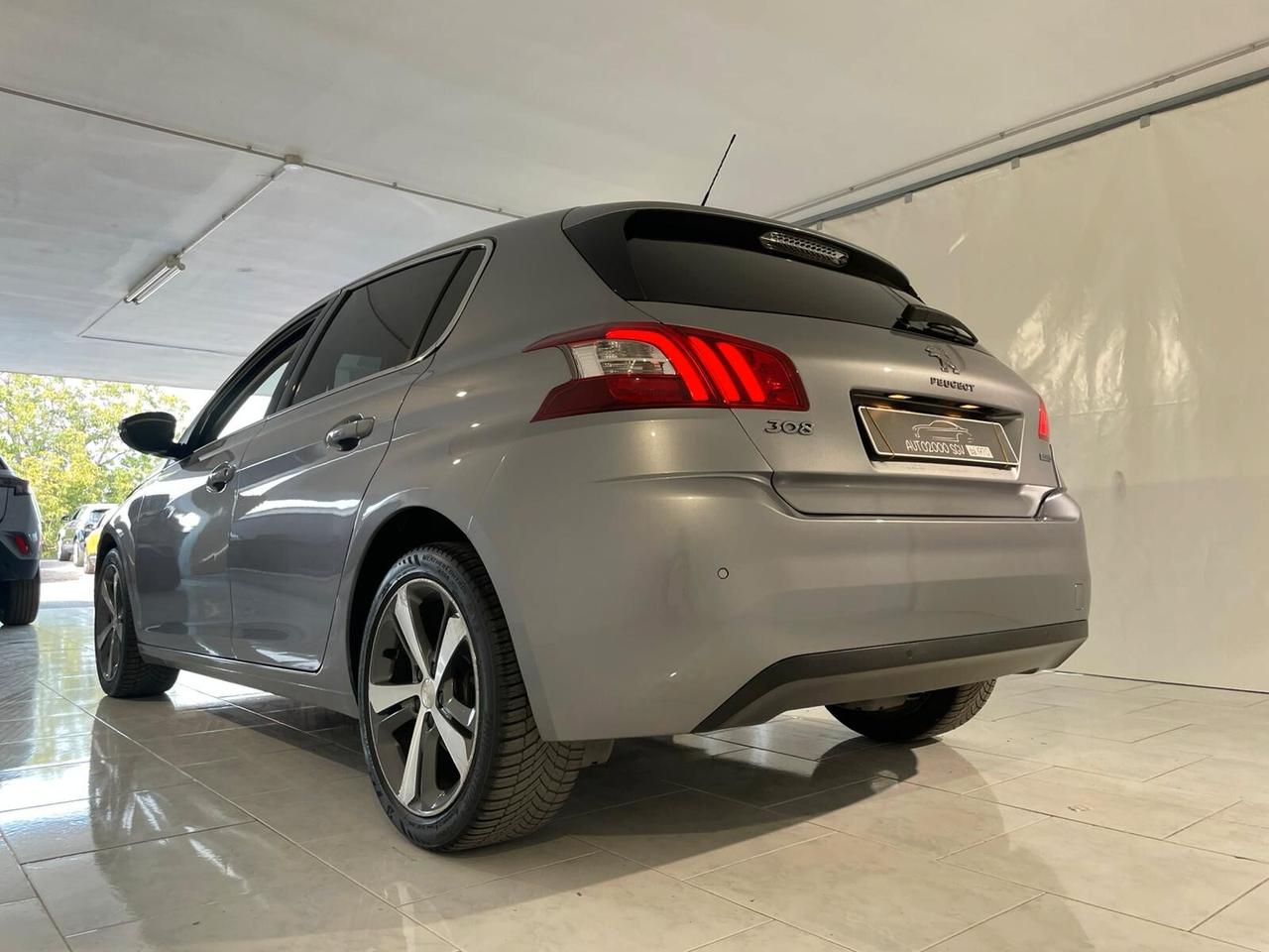 Peugeot 308 BlueHDi 120 S&S Allure