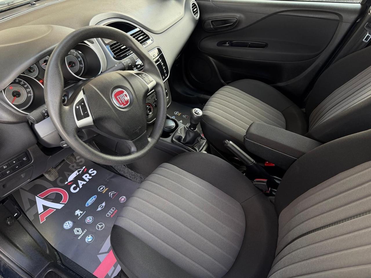 Fiat Punto 1.3 MJT II S&S 95 CV 5 porte Street