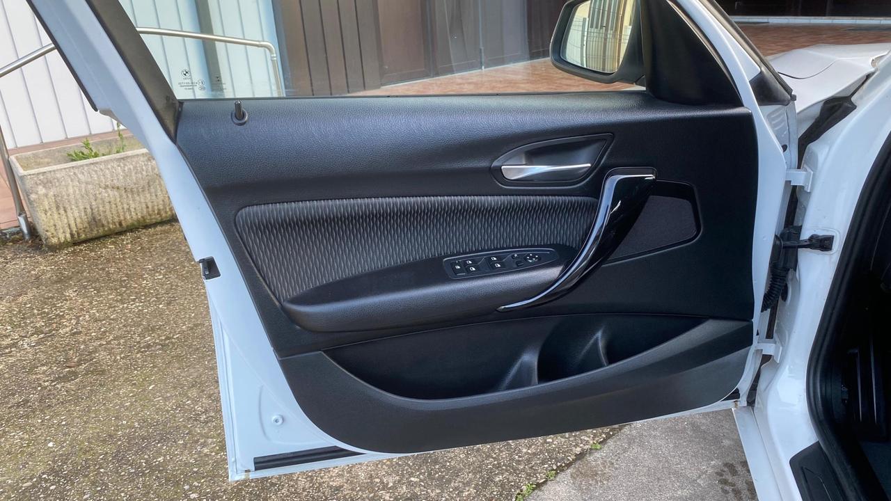 Bmw 116 116d 5p. Sport