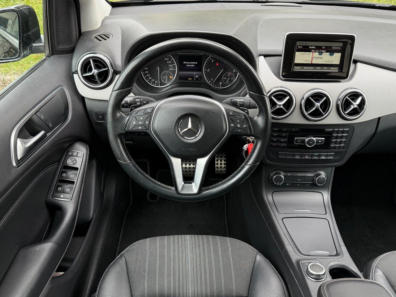 Mercedes-benz B 200 CDI Automatic Sport
