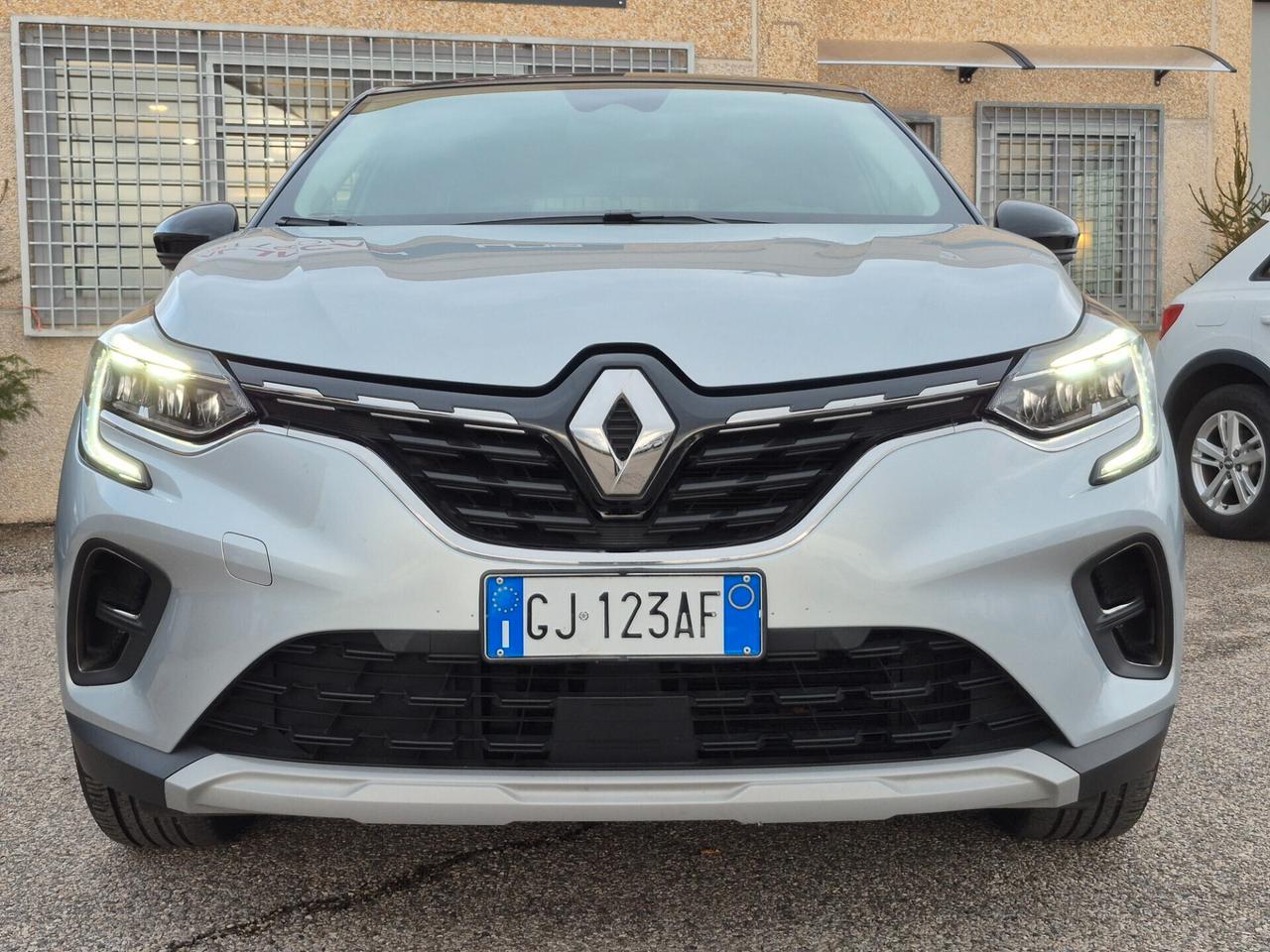 Renault Captur Plug-in Hybrid E-Tech 160 CV Intens