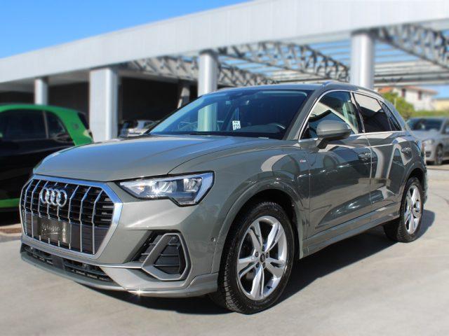 AUDI Q3 35 TDI quattro S tronic S line edition