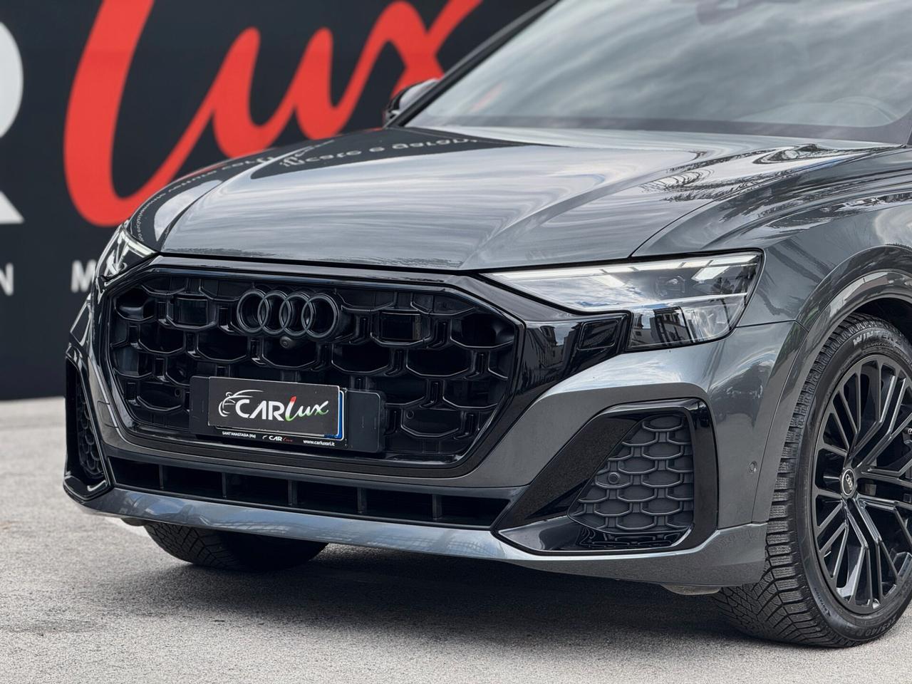 Audi Q8 50 TDI MHEV S line Quattro 286CV TETTO