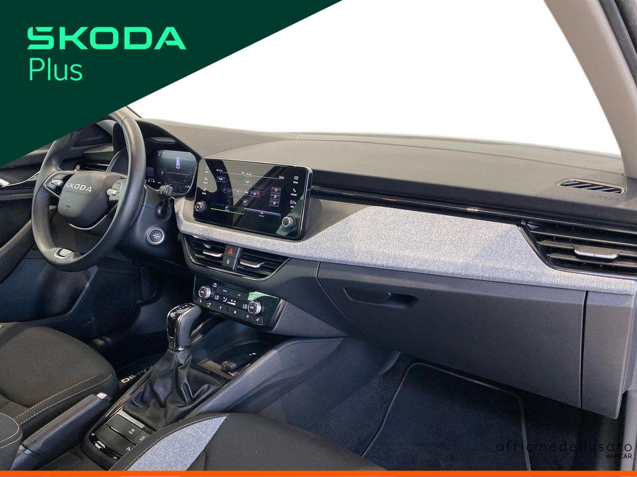 Skoda Kamiq 1.0 tsi 115cv black dots dsg