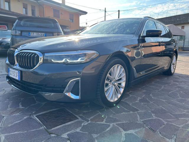 BMW 520 d 48V Touring Luxury - TETTO - PELLE -