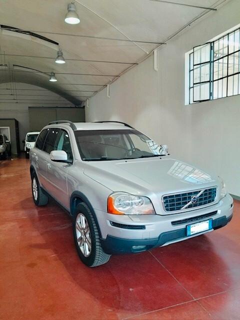 Volvo XC 90 XC90 D5 AWD Geartronic Polar PLUS 7 POSTI-LEGGI BENE-