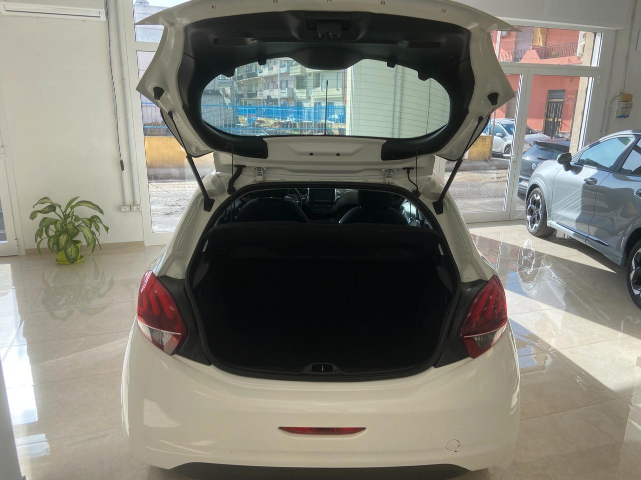 Peugeot 208 PureTech 82 5 porte Active