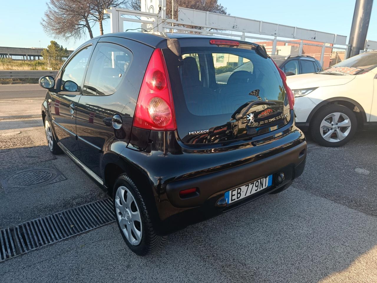 Peugeot 107 1.0 68CV 5p. Sweet Years