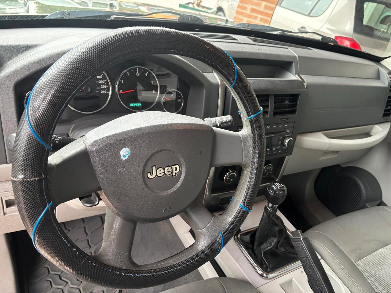 Jeep Cherokee 2.8 CRD DPF Sport