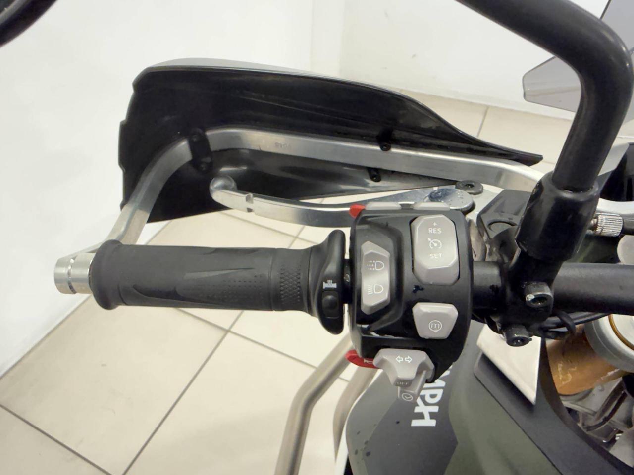 TRIUMPH Tiger 900 Rally Pro