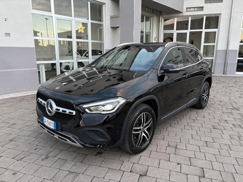 Mercedes-benz GLA 200d 4Matic Premium Automatic