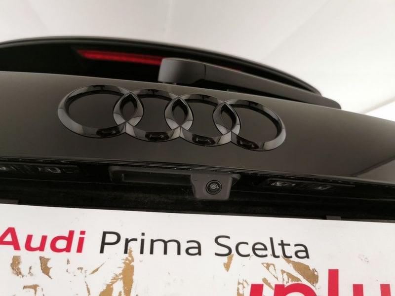 Audi Q3 45 2.0 tfsi Identity Black quattro 245cv s-tronic