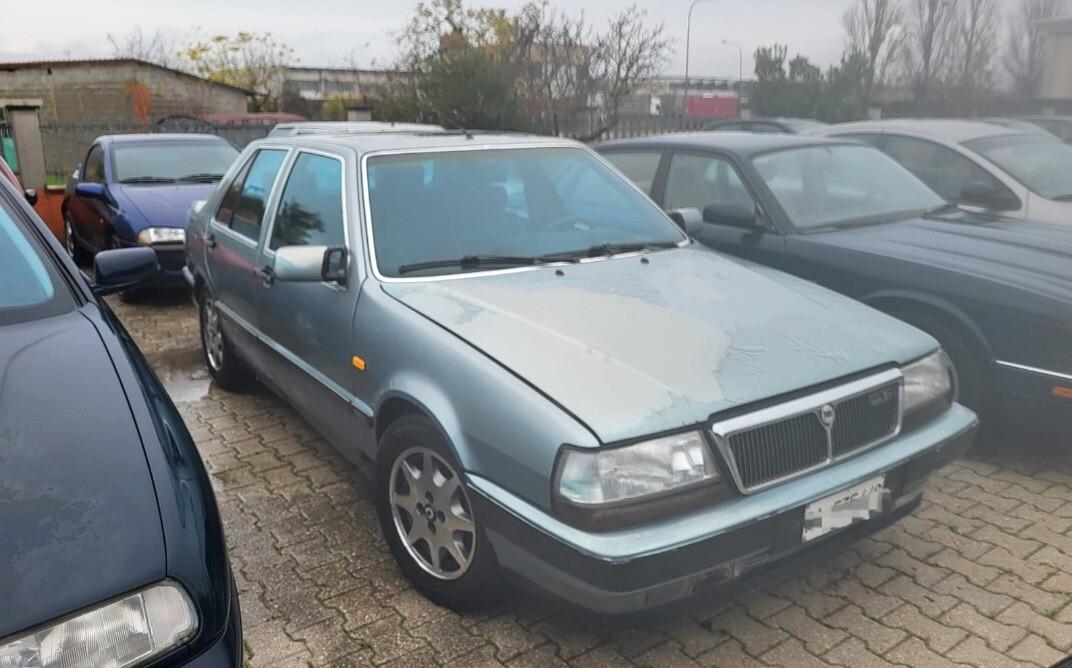 Lancia Thema TURBO 16