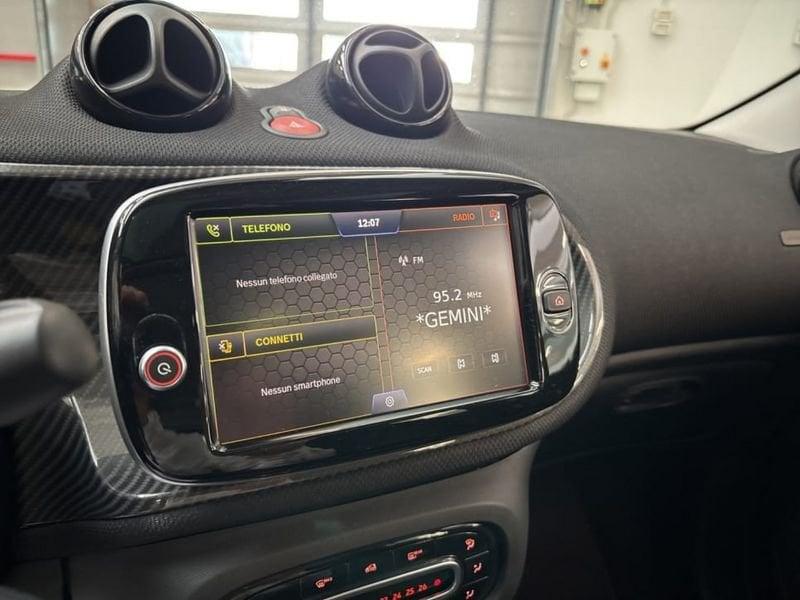 smart forfour EQ RACINGREY 22KW