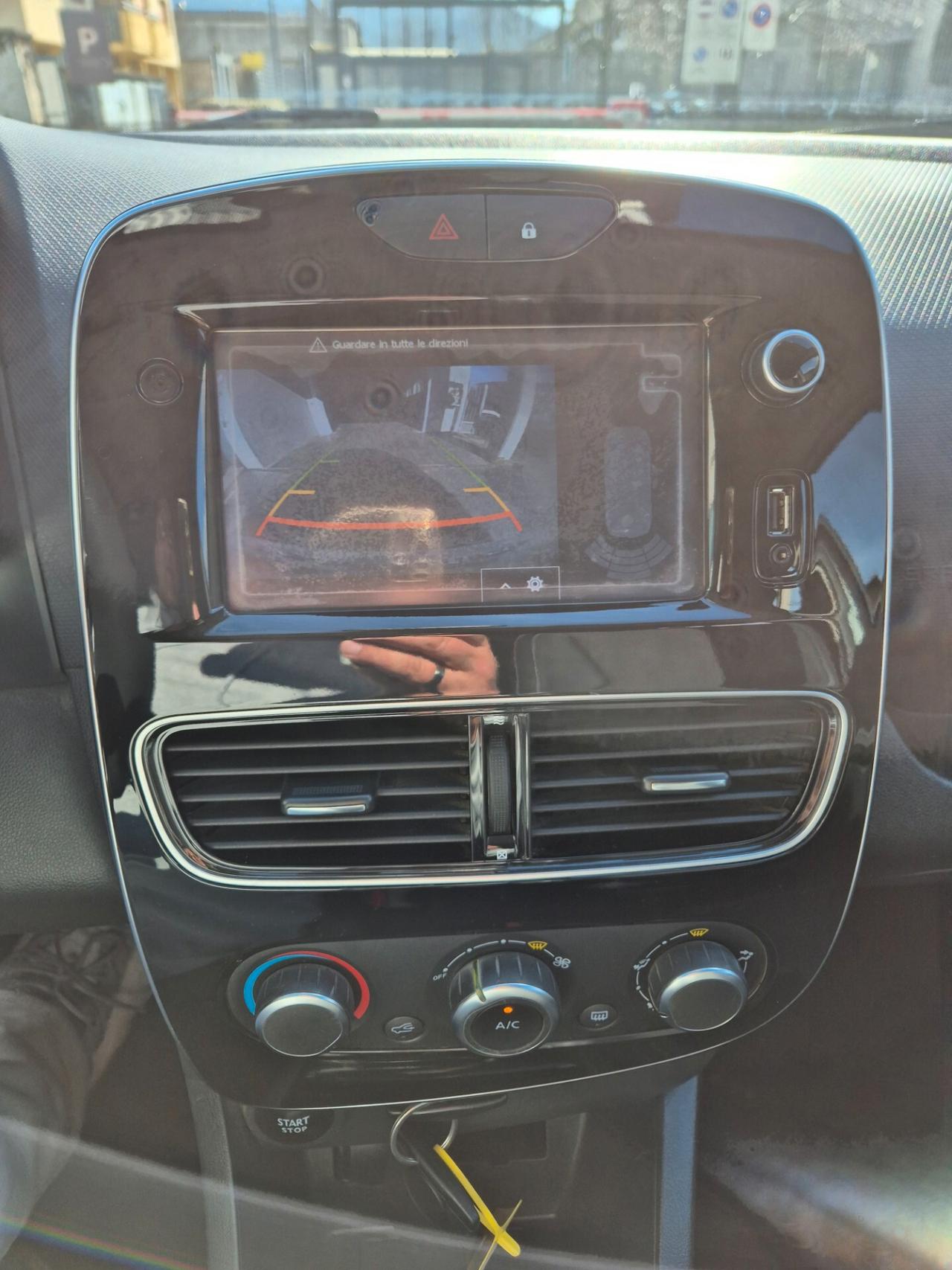 Renault Clio dCi 8V 90 CV 5 porte Duel BELLISSIMA