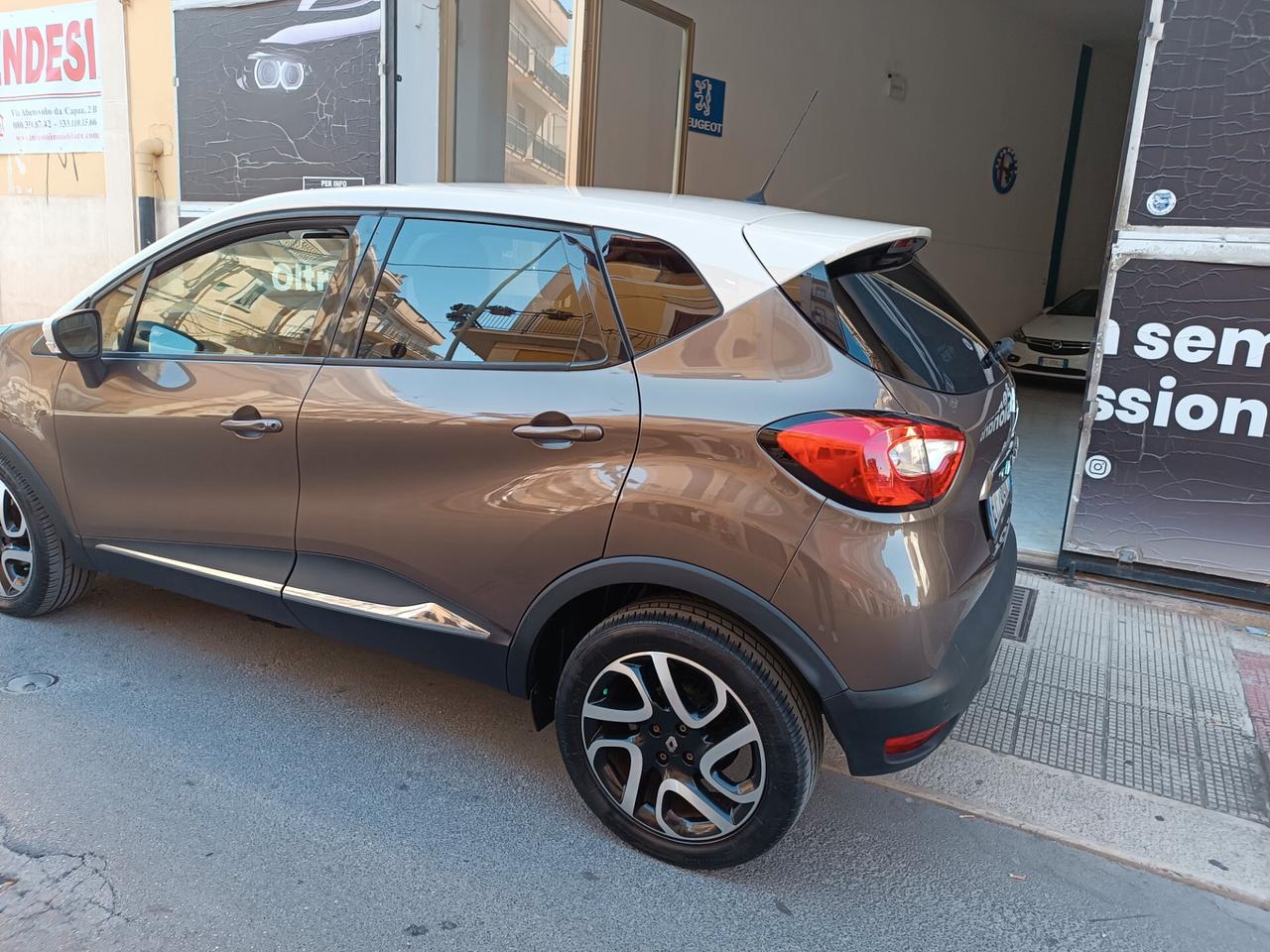 Renault Captur 1.5 dCi 8V 90 CV ENERGY R-LINK FULL NAVI CAMERA