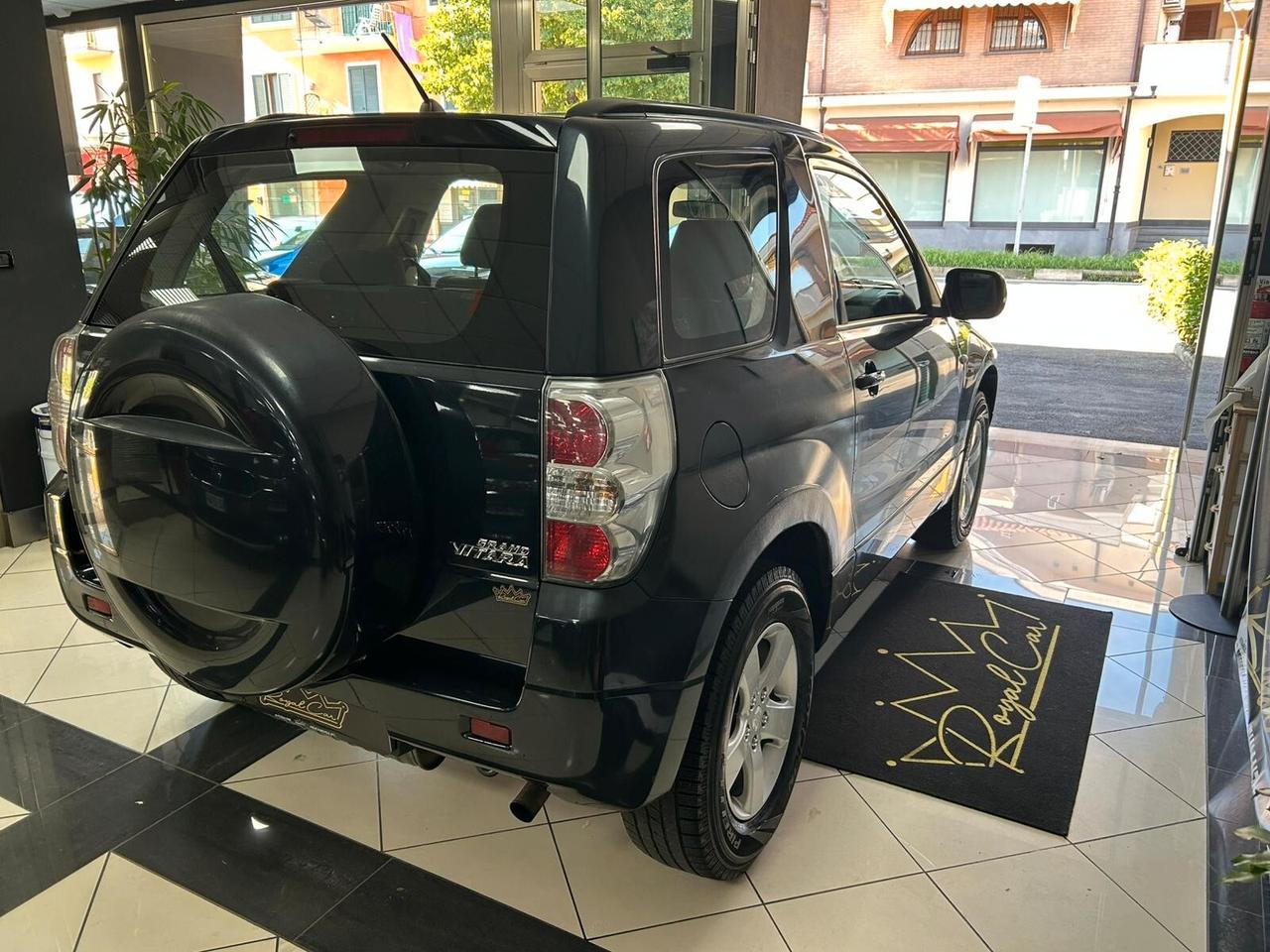 Suzuki Grand Vitara 1.9 DDiS 3 porte