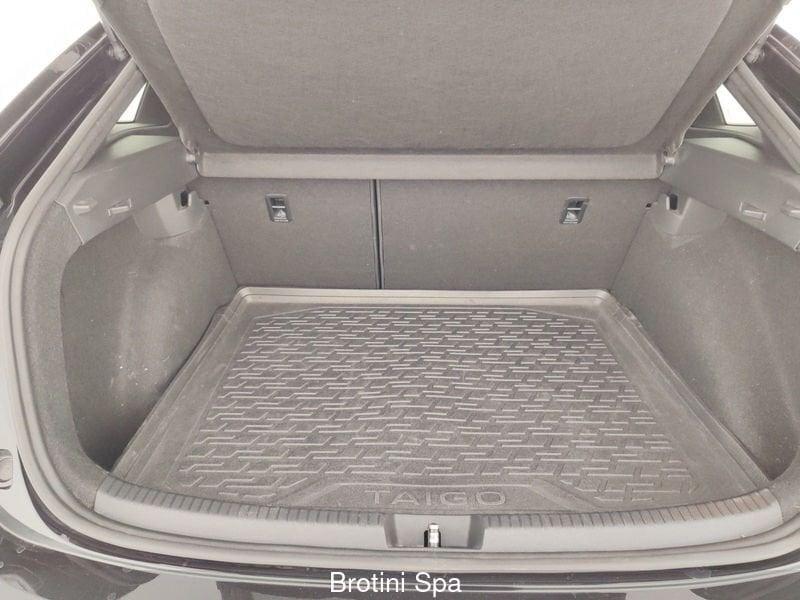 Volkswagen Taigo 1.0 TSI DSG R-Line