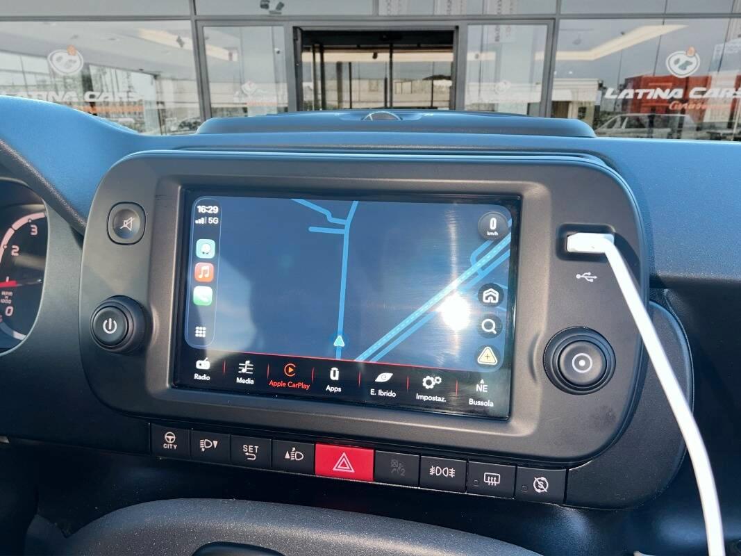 Fiat Panda City Cross 1.0 hybrid City Cross s&s 70cv Con CARPLAY