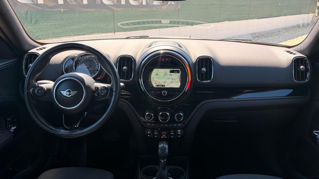 Mini Cooper Countryman 1.5 Hype