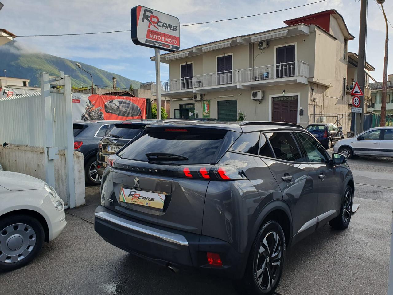 Peugeot 2008 BlueHDi 130 S&S EAT8 GT Pack