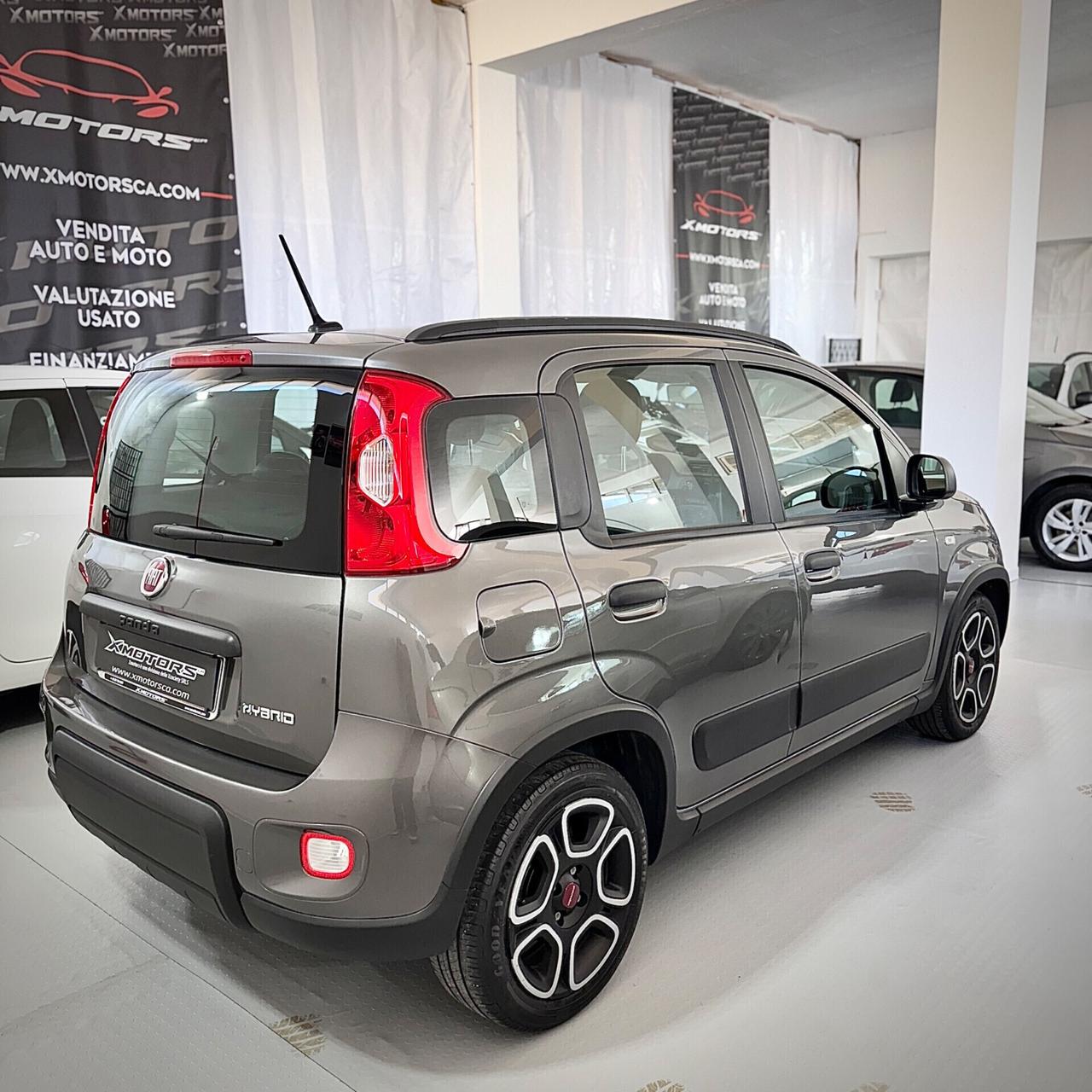 Fiat Panda 1.0 FireFly S&S Hybrid City Life Aziendale