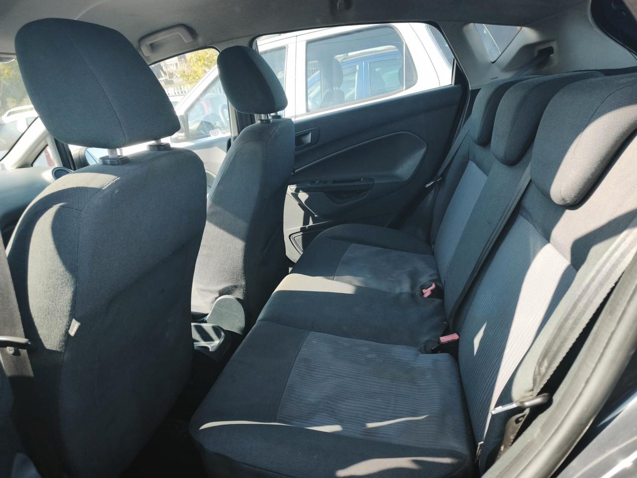 Ford Fiesta 1.4 5 porte Bz.- GPL Titanium