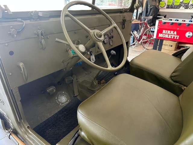 Jeep Willys 2.0 D CJ5 AUTOC. CON CARRELLO RESTAURO MANIACALE