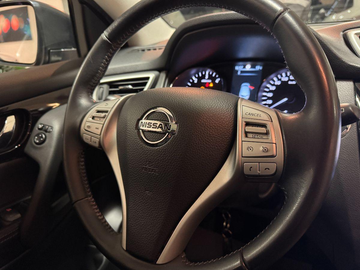 NISSAN Qashqai 1.5 dCi N-Connecta Tetto/Navi/camera