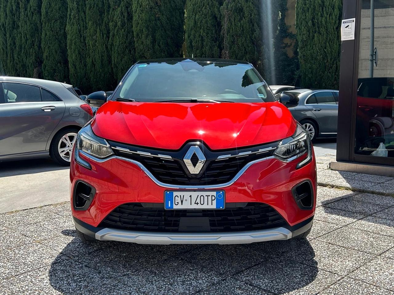 Renault Captur Full Hybrid E-Tech 145 CV Initiale Paris