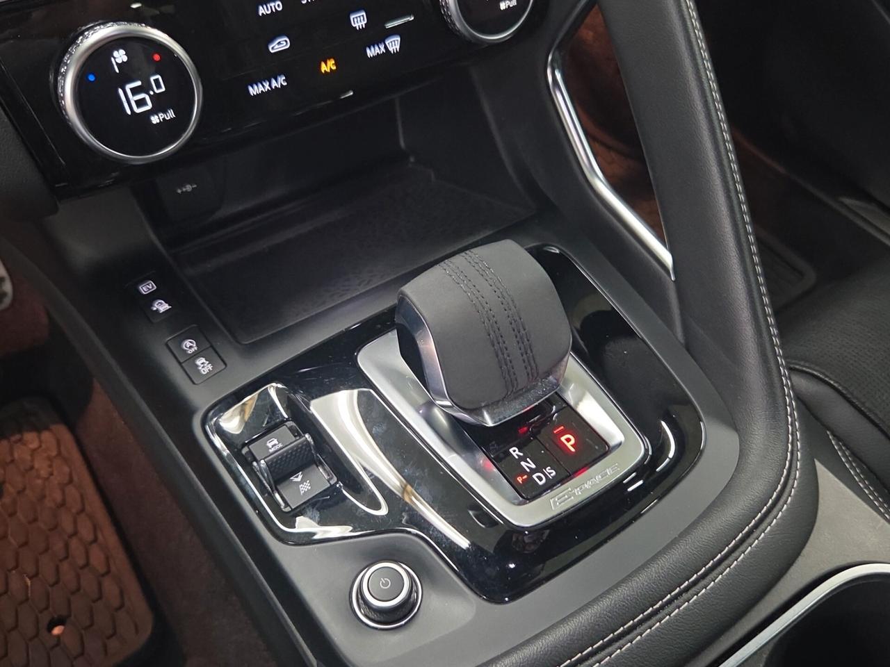 Jaguar E-Pace 1.5 I3 PHEV 300 CV AWD Auto R-Dynamic S