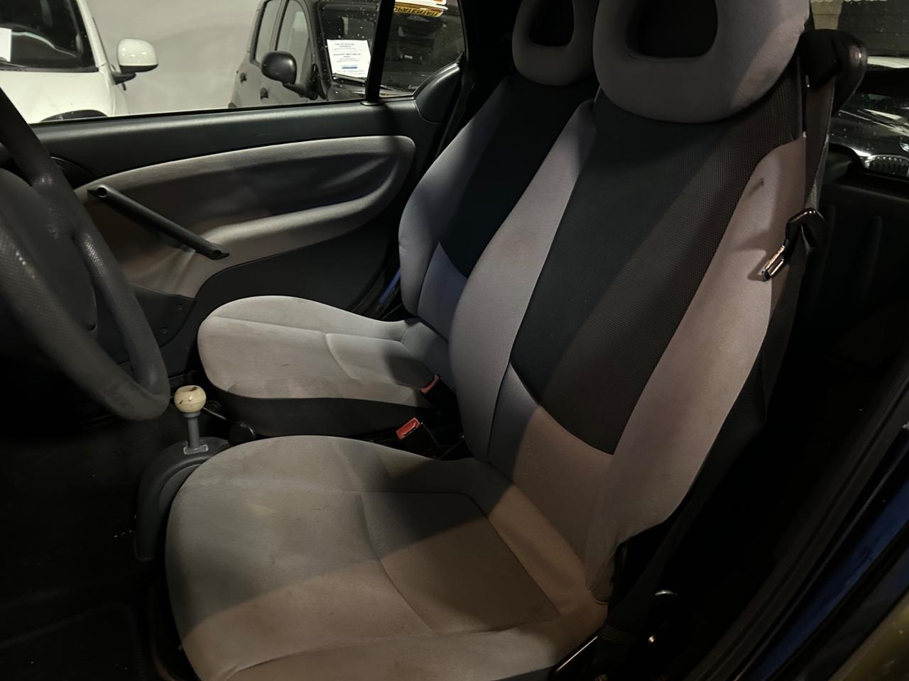 Smart ForTwo 700 coupé pure (45 kW)