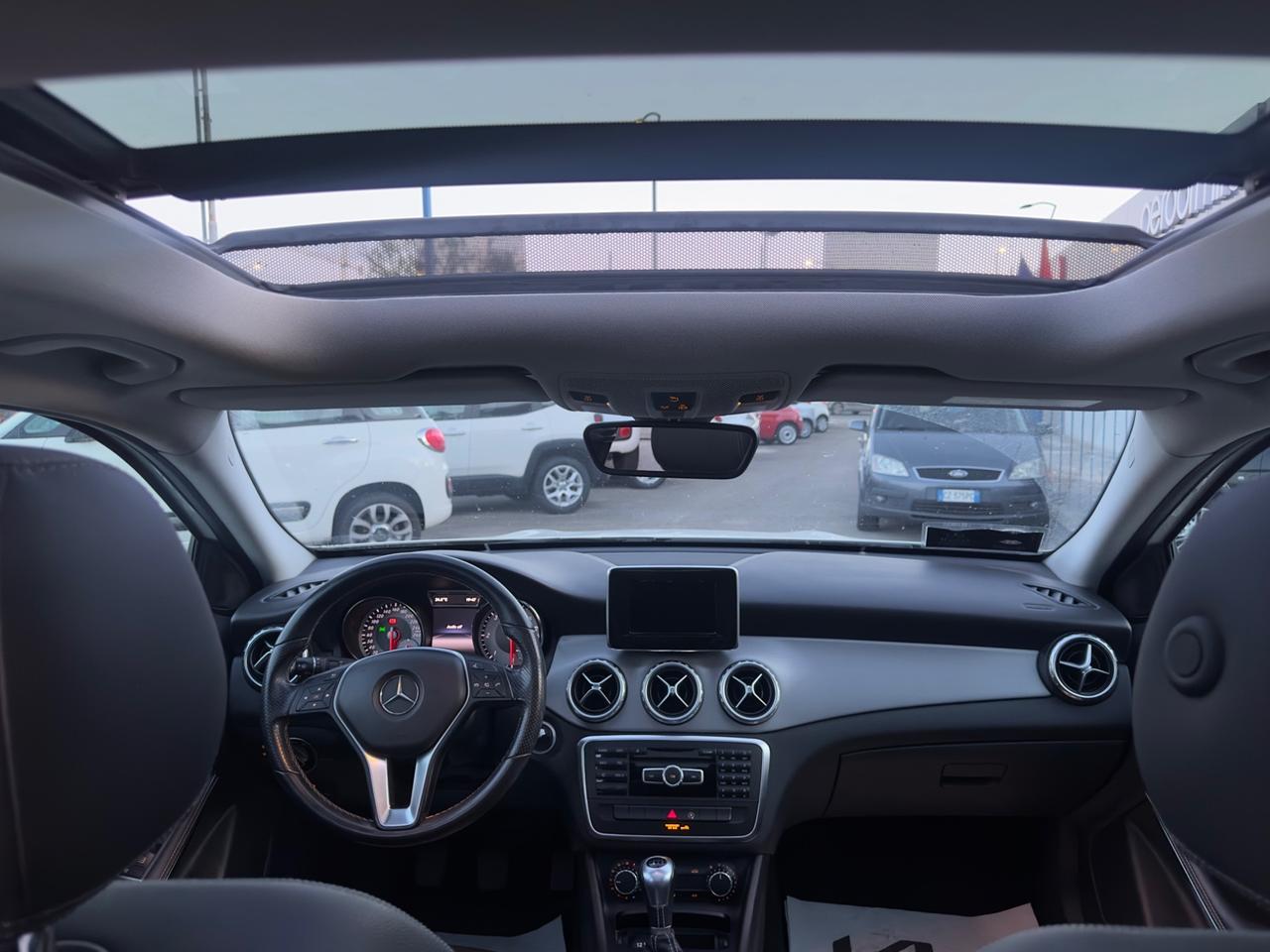 Mercedes-benz GLA 200 GLA 200 d Sport pelle tetto led cerchi 18*