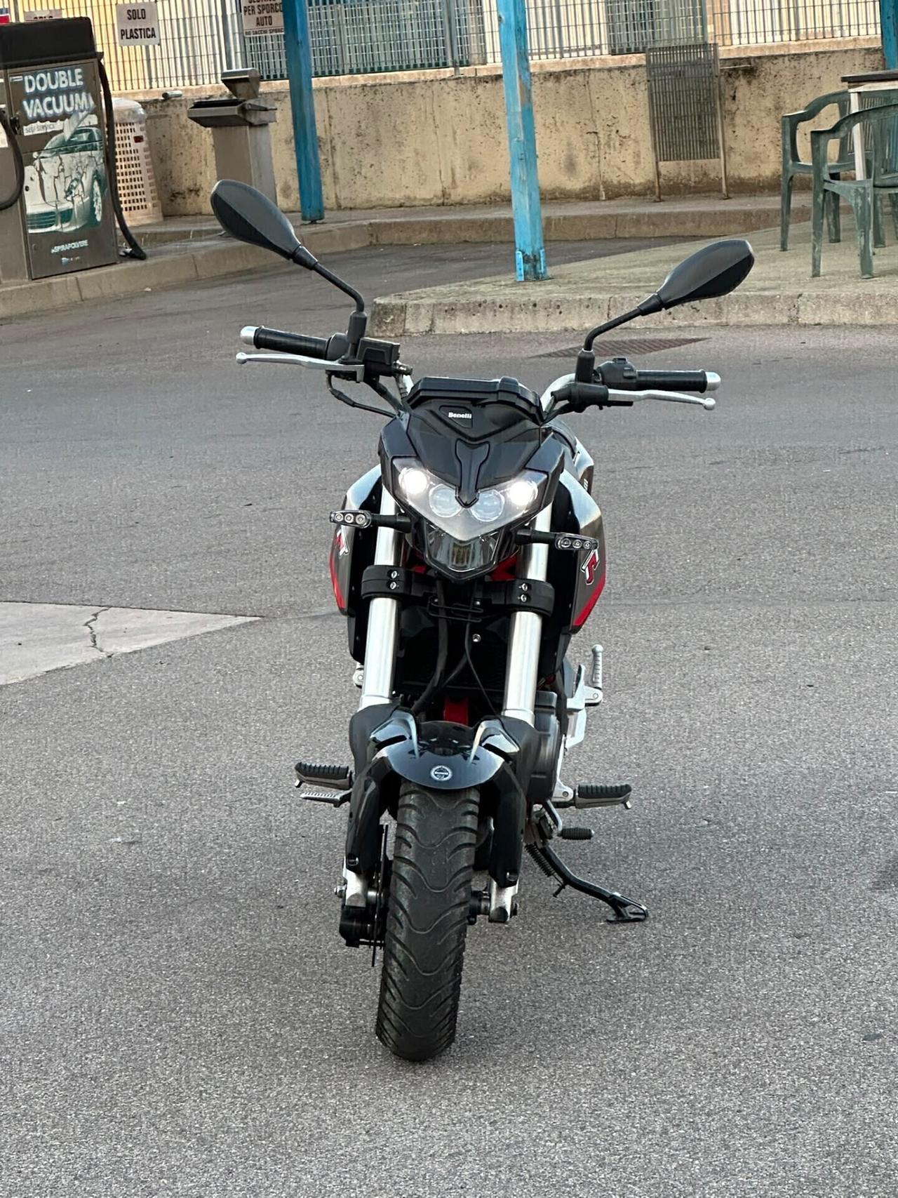 Benelli Tornado Naked T 125