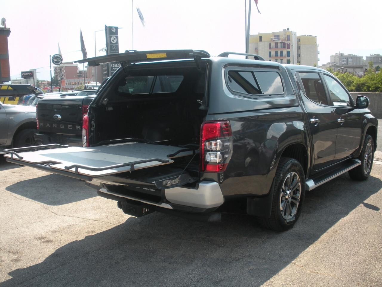 Mitsubishi L200 2.3 D Double Cab 4x4 Super Select Intense aut.