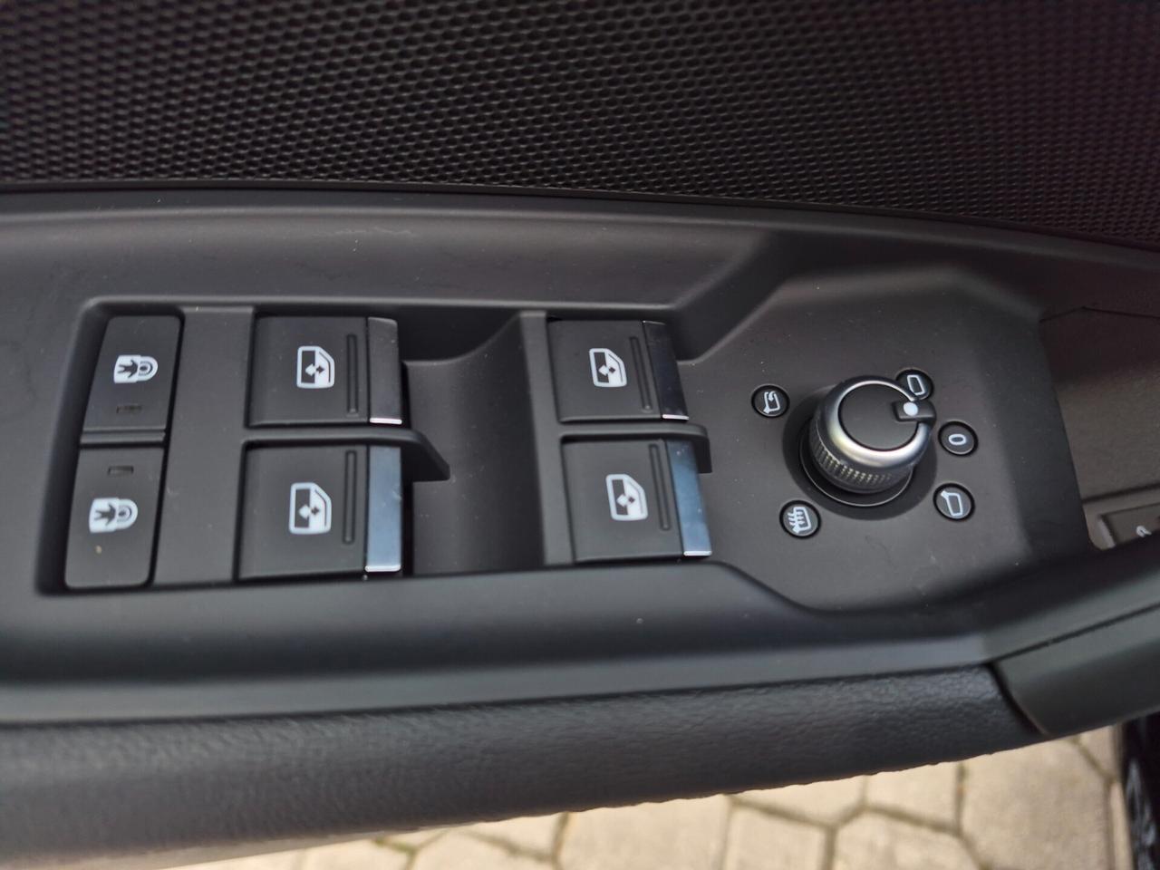Audi A3 SPB 2.0 TDI S LINE S-TRONIC PELLE LED C.18" BLACK PACK APPLE CAR PLAY/ANDROID AUTO SED. SPORT. RISC. VIRTUAL COCKPIT PLUS