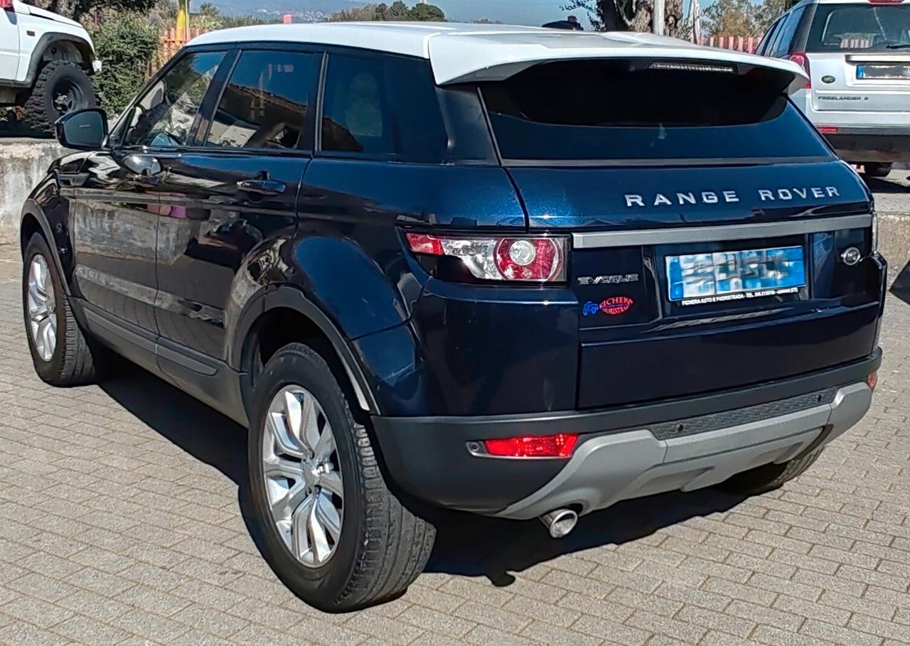 Land Rover Range Evoque 2.2 TD4 5p. Pure